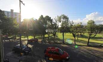 Imagem 6: Casa para venda possui 219 metros quadrados com 3 quartos em Partenon - Porto Alegre - RS