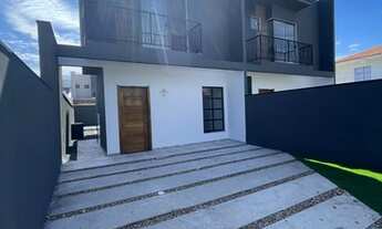 Imagem: Sobrado com piscina, simplesmente impecável