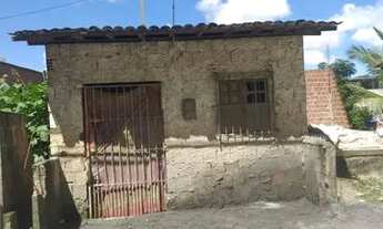 Imagem: Terreno com uma parte construida em vila