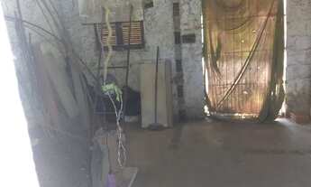 Imagem 6: Terreno com uma parte construida em vila piedade