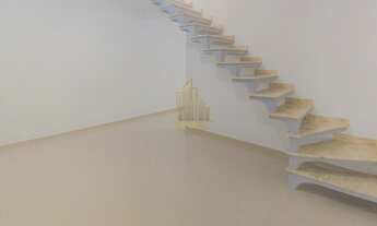 Imagem: Casa Assobradada no Vale do Sol / 3 Quartos