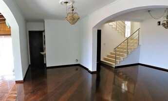 Imagem 3: Casa para venda tem 367 metros quadrados com 4 quartos em Parque São Quirino - Campinas