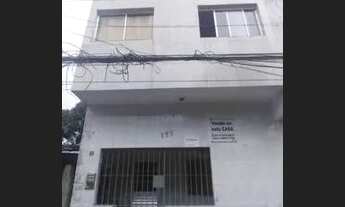 Imagem 2: 1 casa com 3 anda sendo 2 casa e uma cobertura toda coberta