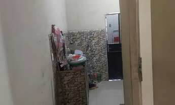 Imagem 2: Alugo uma casa em Petrópolis atrás da assembleia de Deus