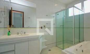 Imagem: Casa à Venda - Funcionários, 5 Quartos