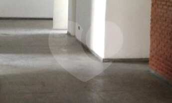 Imagem 4: Prédio a 1 quadra da Maria Amália Lopes de Azevedo ( Macdonalds