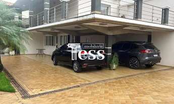 Imagem 3: ALUGA / 01 casa sobrado com 05 dormitórios suítes rico em armários, piscina, churrasqueira