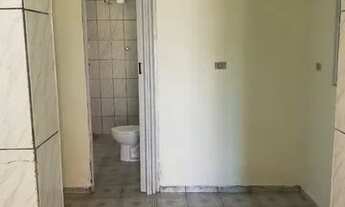 Imagem 3: Casa pequena a venda