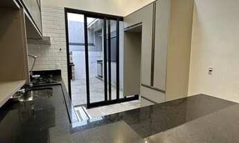 Imagem 4: OPORTUNIDADE DE COMPRA !! Casa Semi Mobiliada - Residencial Piemonte