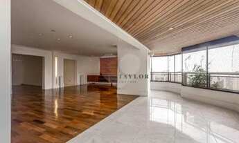 Imagem 2: Apartamento amplo e luxuoso com ótima localização