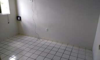 Imagem 7: Apartamento na Vila Eduardo em frente a praça principal