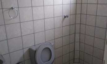 Imagem 6: Apartamento na Vila Eduardo em frente a praça principal