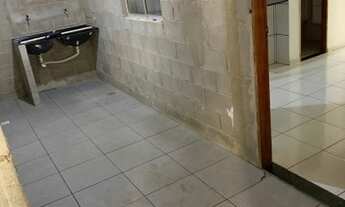 Imagem: Aluga-se casa 2 Qts e garagem