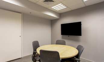 Imagem: EEspaço de escritório privativo para 4