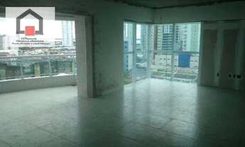 Imagem 4: Apartamento no Ed. Bourbon, 200 m² com 3 suítes e 3 vagas, Umarizal, Belém-Pará