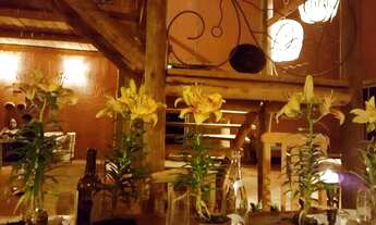 Imagem 2: Comercial/Industrial de 2500 metros quadrados no bairro Serra do Cipo com 6 quartos