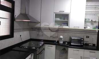 Imagem 2: Sobrado 3 suítes e 6 vagas de garagem no Sítio da Figueira