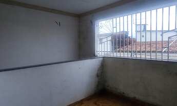 Imagem 2: Casa para aluguel possui 100 metros quadrados com 3 quartos em Conjunto Ceará I - Fortalez