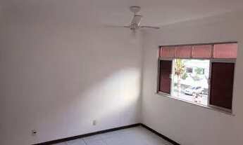 Imagem 3: Apartamento para aluguel com 50 metros quadrados com 2 quartos em Vale dos Lagos - Salvado