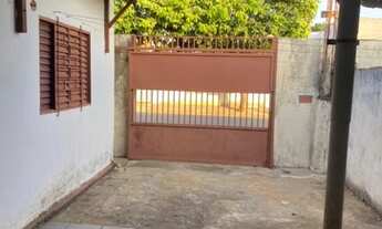 Imagem 3: Quot;OPORTUNIDADE" Casa de esquina para VENDA com área útil de 325m2, para reforma e