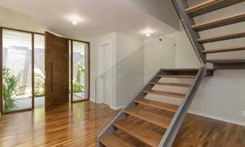 Imagem 7: Locação -Casa 4 Suites e 6 banheiros à Venda, áre total 581 m² - área útil 371,00m² por R