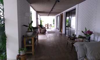 Imagem 7: Casa de arquiteta, rica em detalhes especiais, no Condomínio Mandala