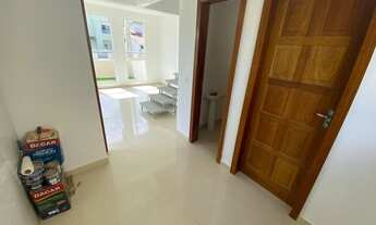 Imagem 4: Sobrado para Venda em Palhoça, Barra do Aririú, 2 dormitórios, 1 banheiro, 2 vagas