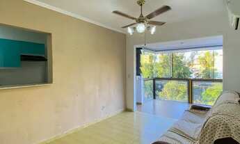 Imagem 3: Apartamento semimobiliado de 3 dormitórios, em localização estratégica no Menino Deus