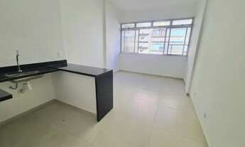 Imagem 6: Conjugado para venda tem 26 metros quadrados em Copacabana - Rio de Janeiro - RJ