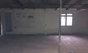 Imagem 6: Casa para venda possui 200 metros quadrados com 5 quartos em Santa Maria Goretti - Porto A