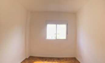 Imagem 4: Apartamento para aluguel possui 83 metros quadrados com 3 quartos em Aclimação - São Paulo