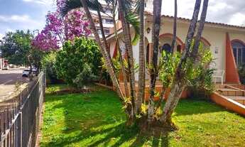 Imagem 6: Casa de esquina no centro de Campo Mourão