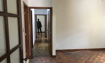 Imagem 5: Casa para Venda em Londrina, San Remo, 4 dormitórios, 1 suíte, 3 banheiros, 2 vagas