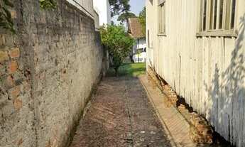 Imagem 7: Casa para venda com 100 metros quadrados com 3 quartos em Bom Retiro - Curitiba - PR