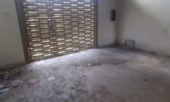 Imagem 3: Casa documentada com 3/4 sendo suíte conj. Guajará 1 prox. Padaria Assis