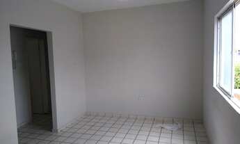 Imagem 5: Apartamento na Vila Eduardo em frente a praça principal