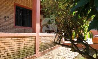 Imagem 2: Casa à Venda c/ 4 Dorms, 1 Suite, Edícula c/ 3 Cômodos, Quintal, Piscina, Churrasqueira