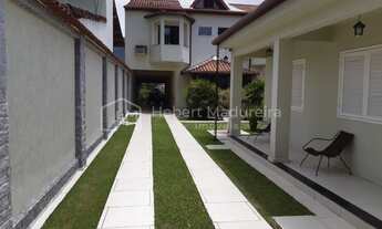 Imagem 2: Casa à venda, beira do mar, deck, piscina -Praia da Ribeira, ANGRA DOS REIS - RJ