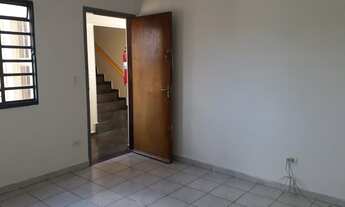 Imagem 6: Apartamento para aluguel possui +ou- 66 metros quadrados com 2 quartos