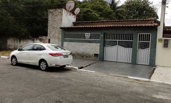 Imagem: Casa no B. Santa Mônica de ¾, C/ 02 Suítes!