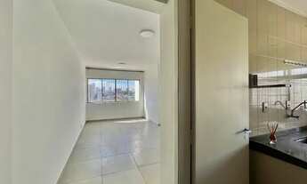 Imagem 3: Apartamento em andar alto, muito ensolarado, ótimo estado na Vila Ipojuca