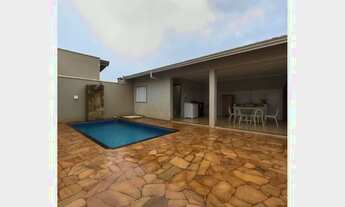 Imagem 3: Casa no Jd. das Flores, 3 quartos, 1 suíte, 3 banheiros, 2 vagas, R$ 640.000,00