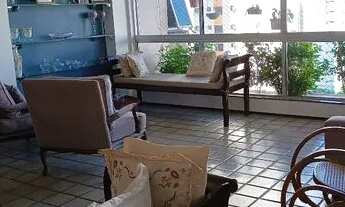 Imagem 3: Apartamento 1 por andar no coração do Espinheiro