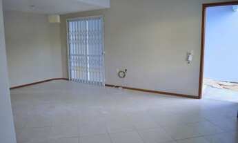 Imagem 3: CASA 3 DORMITÓRIOS, SENDO 1 SUITE, PATIO INDIVIDUAL