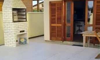 Imagem 2: Casa com piscina, aluguel anual em Garopaba