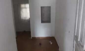 Imagem 4: 4 cômodos carmosina