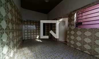 Imagem 6: Casa para Aluguel - Santa Isabel, 2 Quartos, 400 m2