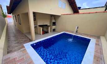 Imagem: CASA A 700 MTS DA PRAIA COM PISCINA Tupy