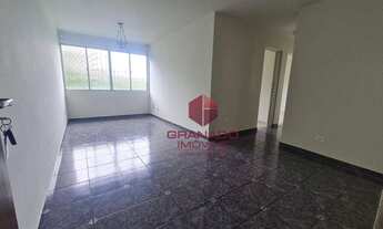 Imagem 4: Apartamento com 3 dormitórios para alugar, 68 m² por R$ 1.440,00/mês - Zona 07 - Maringá/P