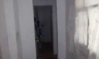 Imagem 2: 4 cômodos carmosina